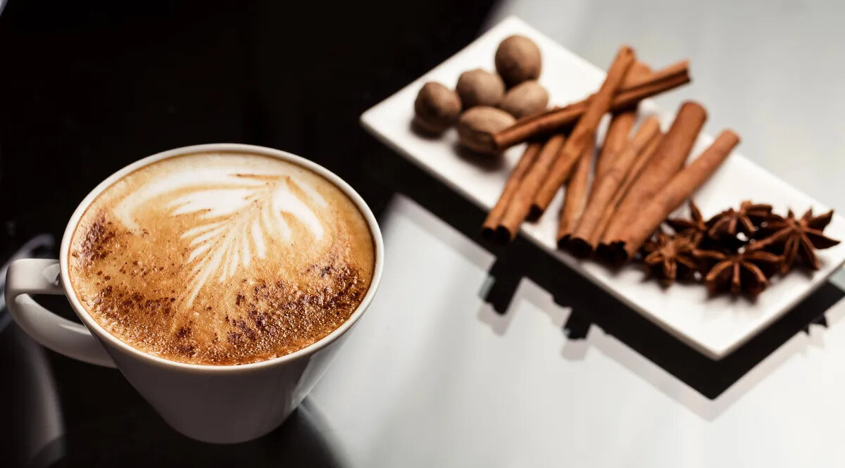 Té chai tercera edad con especias naturales para bienestar de adultos mayores